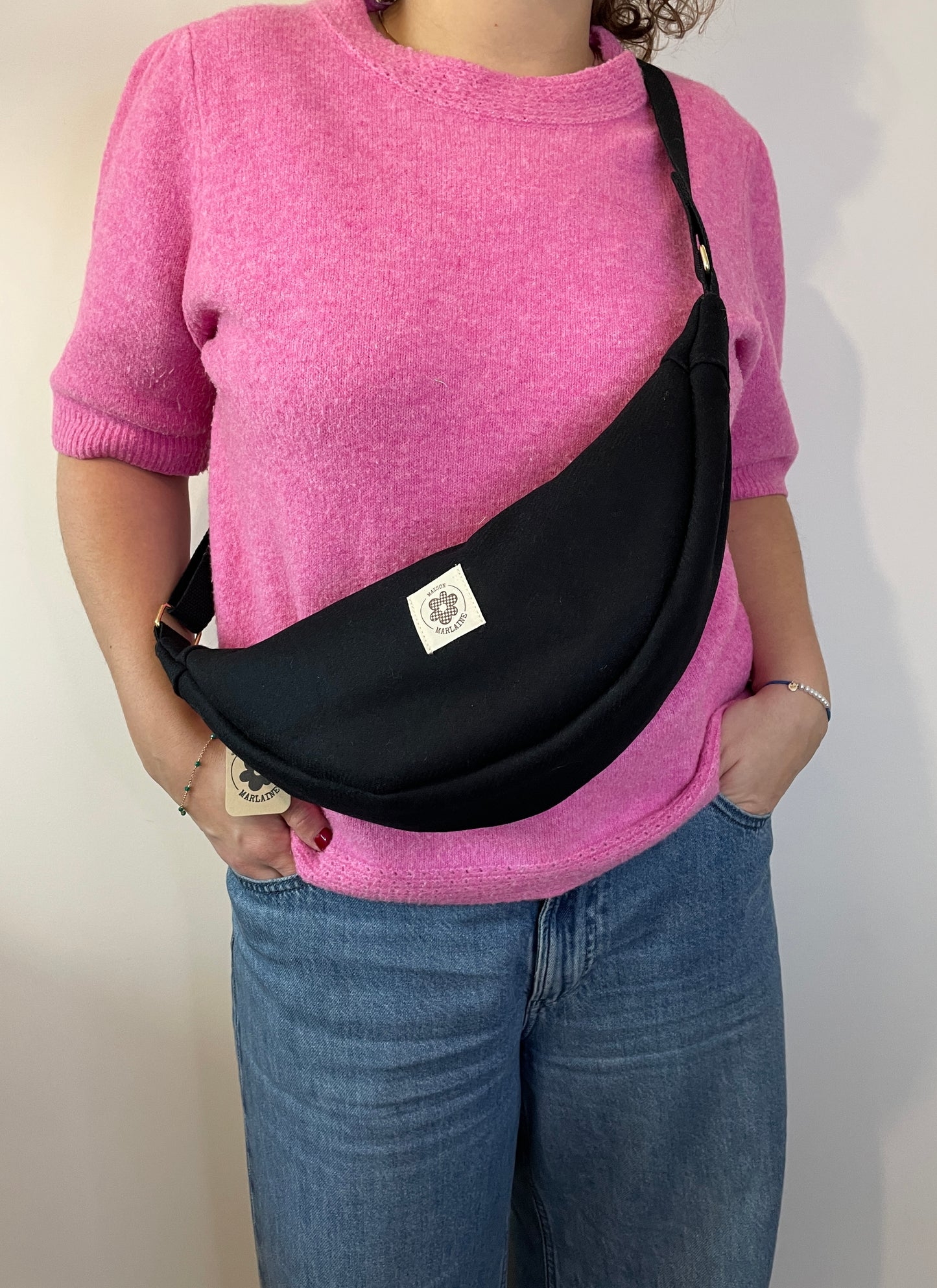 Sac demi lune Noir en laine bouillie