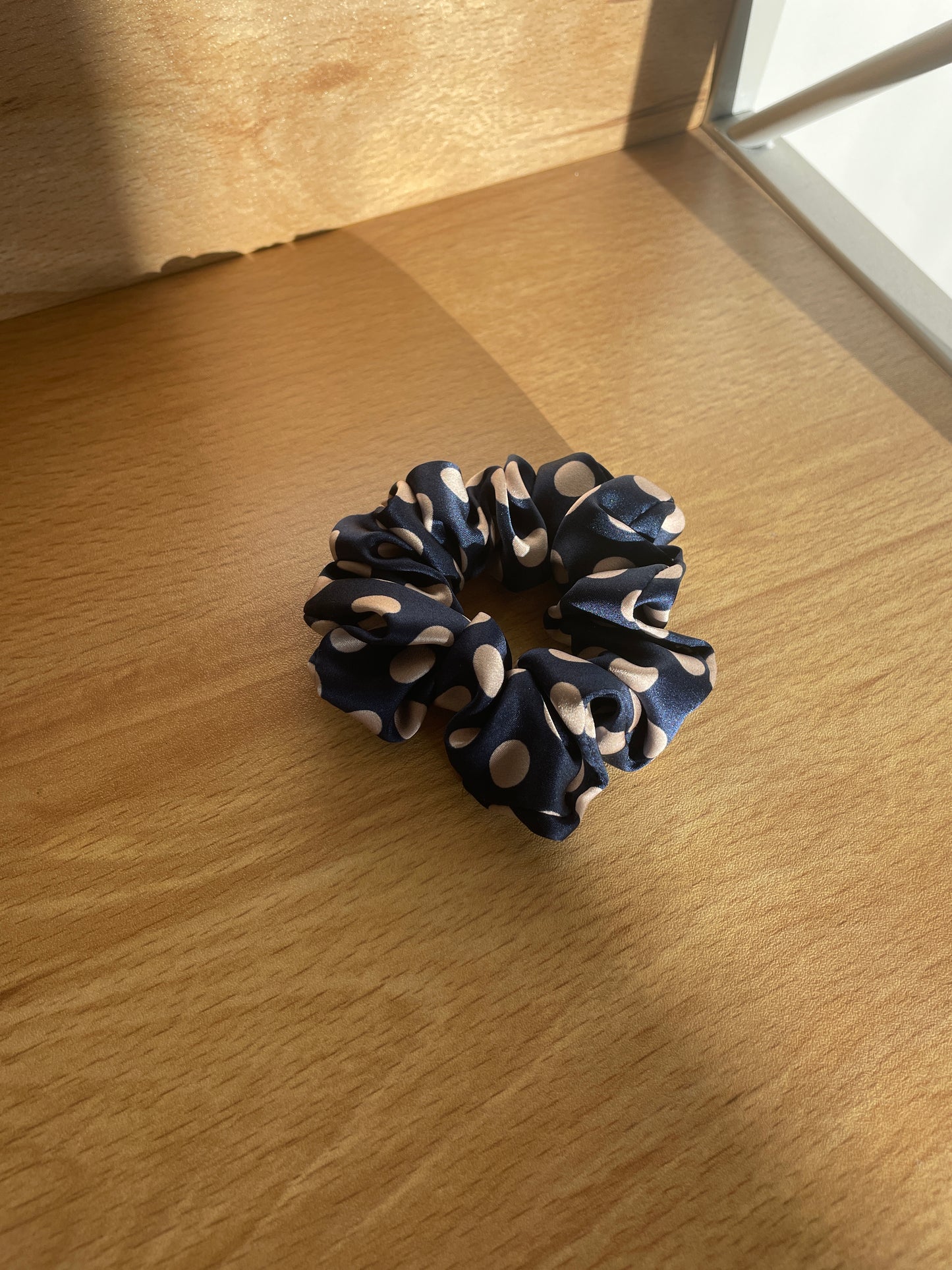 Chouchou 100% soie à pois