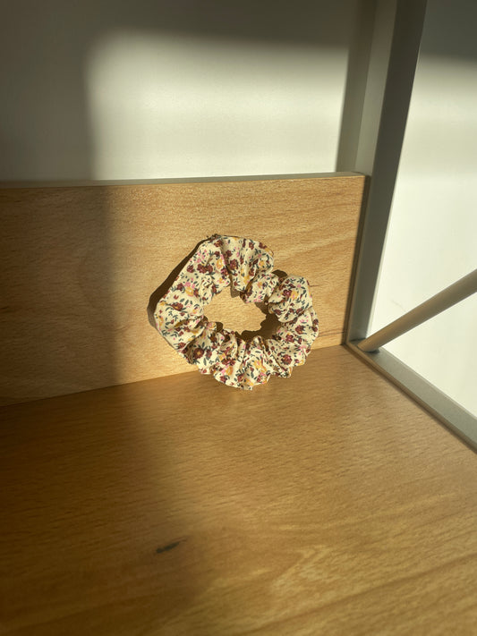 Chouchou motif fleuri