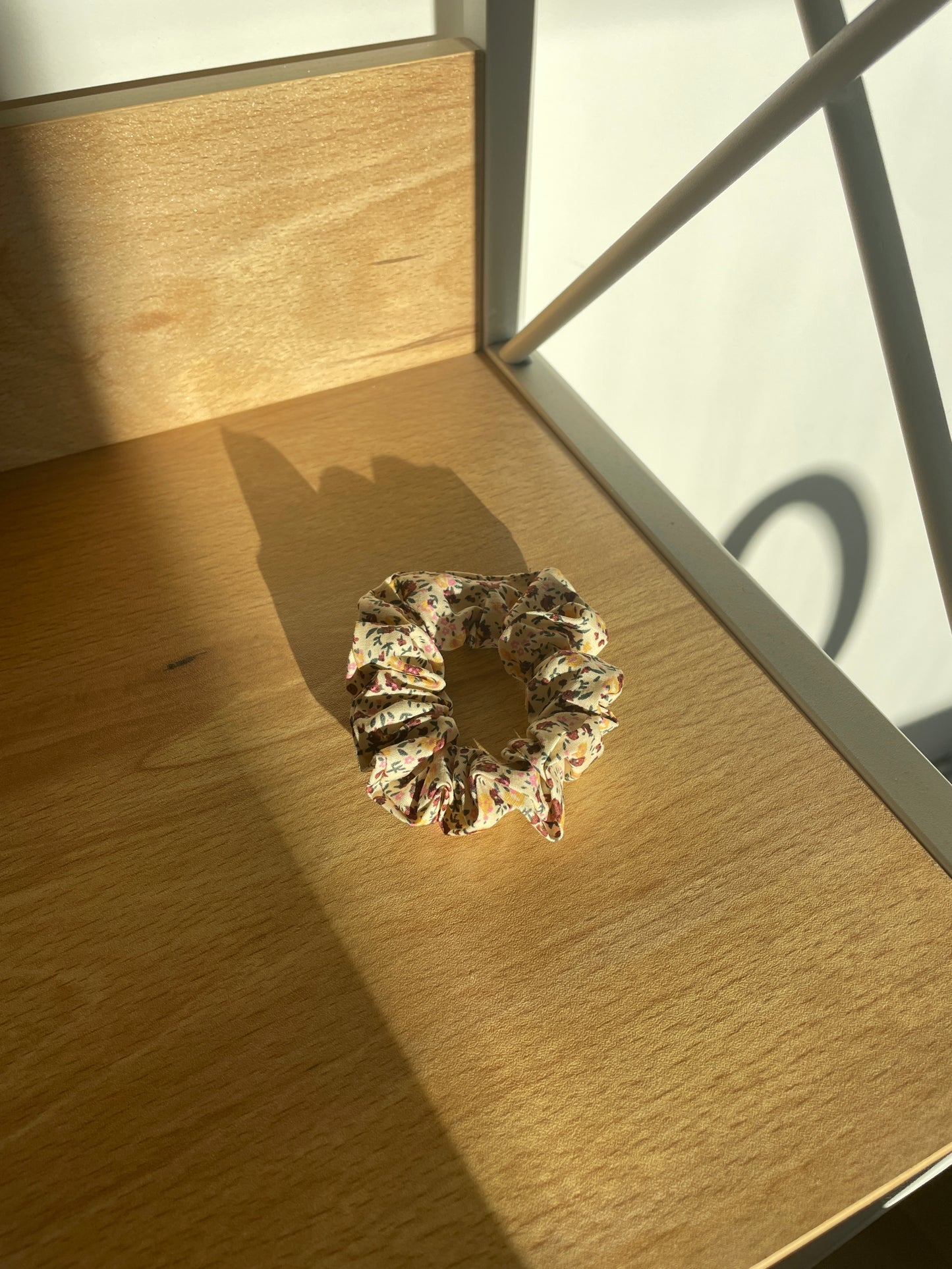 Chouchou motif fleuri
