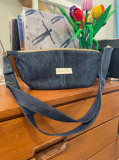 Sac à main- Jean brut Upcyclé